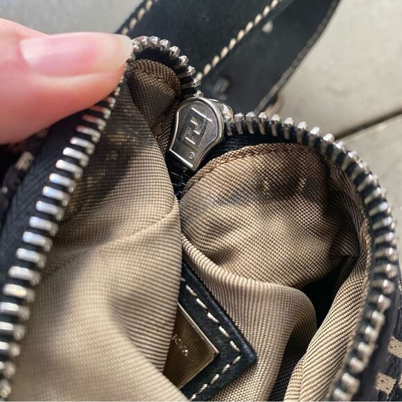 Fendi Y2K Purse - Picture 10 of 11